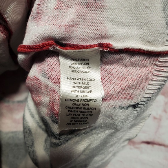 White House Black Market Cardigan Sweater Womens Medium Red Rose Floral Velvet - Picture 9 of 10